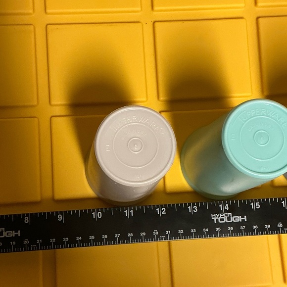 Tupperware 16 oz Plastic Drinking Glass Cups Set of 3 Gray Blue Light Blue - Picture 6 of 8